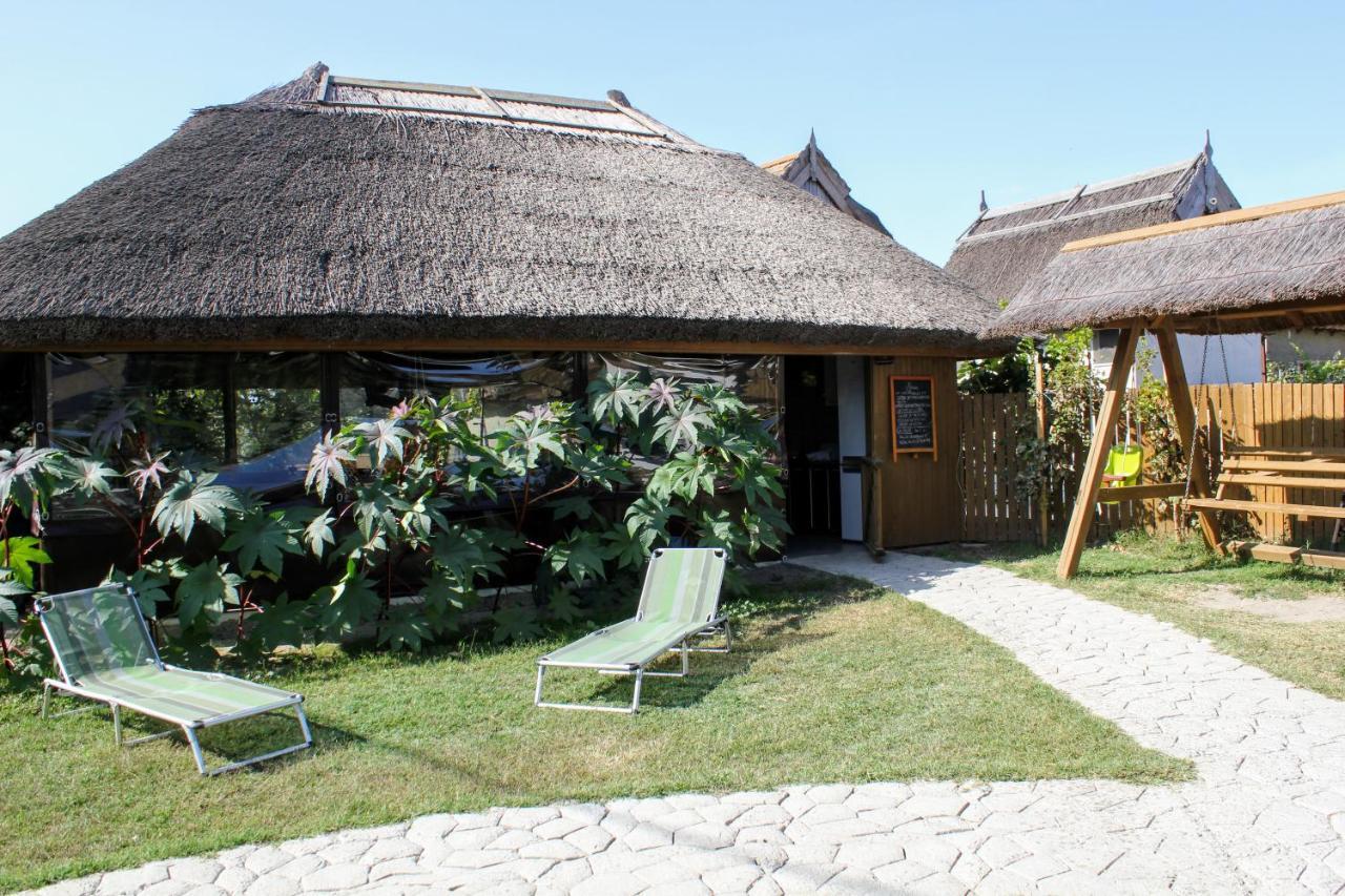 Cerdacul Cu Stuf Hotel Sfantu Gheorghe  Exterior photo