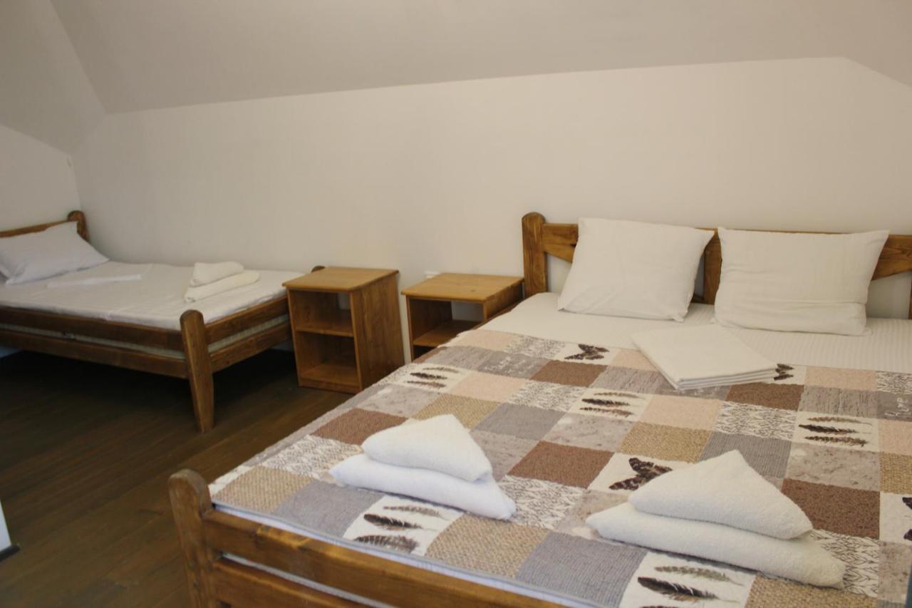 Cerdacul Cu Stuf Hotel Sfantu Gheorghe  Exterior photo